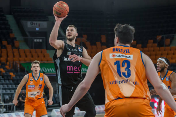 平性的矛盾 平性的矛盾